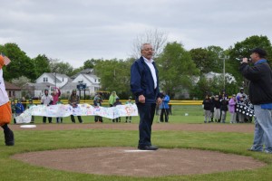 Dan sees field sign unveiled